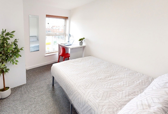 Bedroom 6 Image