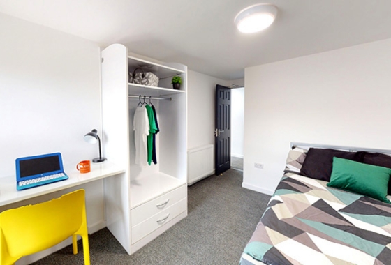 Bedroom 7 Image