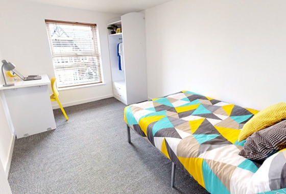 Bedroom 8 Image