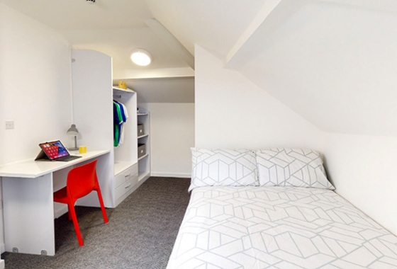 Bedroom 9 Image