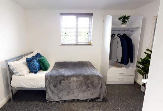Room 6 Image