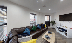 -Flat 1, 20 Grinfield Street