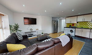 Flat 2, 1 Brookdale Road