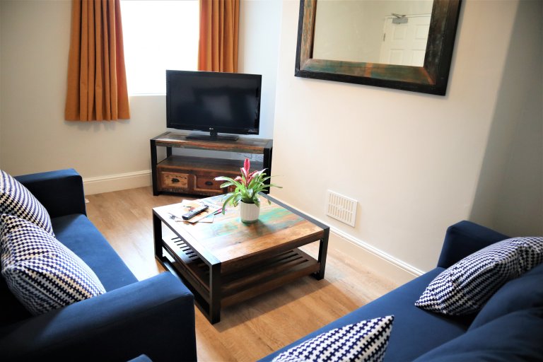 33 Egerton Road