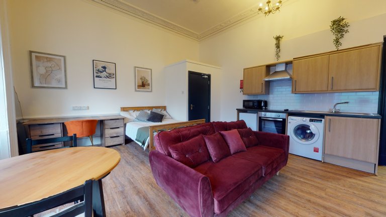Flat 4, 59 Shaw Street 