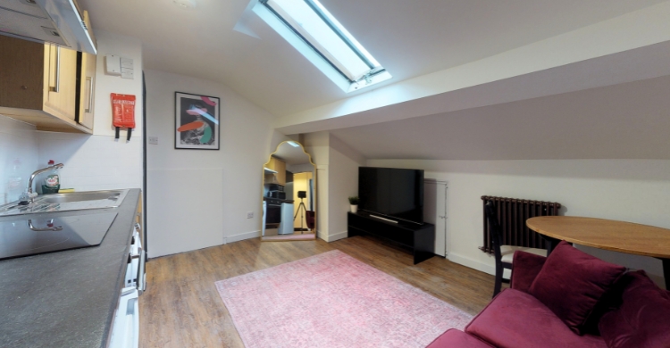Flat 10, 61 Shaw Street 
