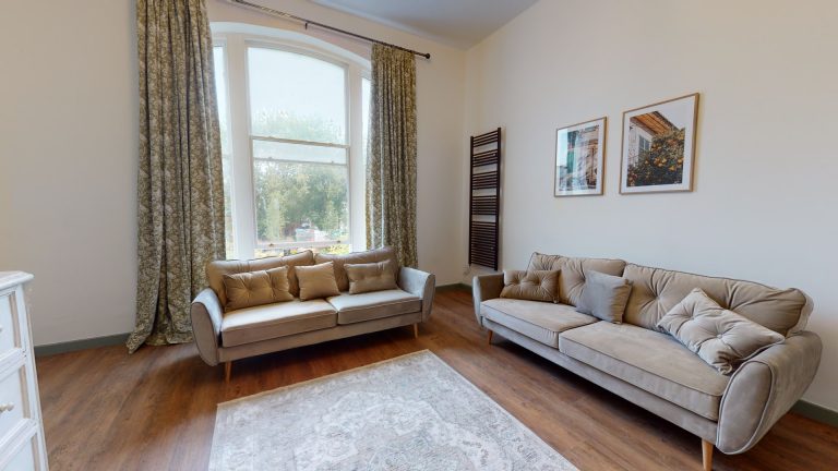 Flat 8, 30 Princes Road